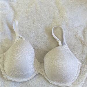 Warner's Floral Lace Bra - White 38D